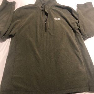 Men’s northface green pullover